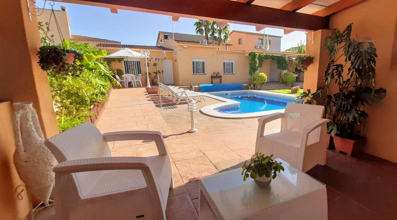 Chalet Vacacional Con Piscina Privada Y Barbacoa Tarragona Zewnętrze zdjęcie